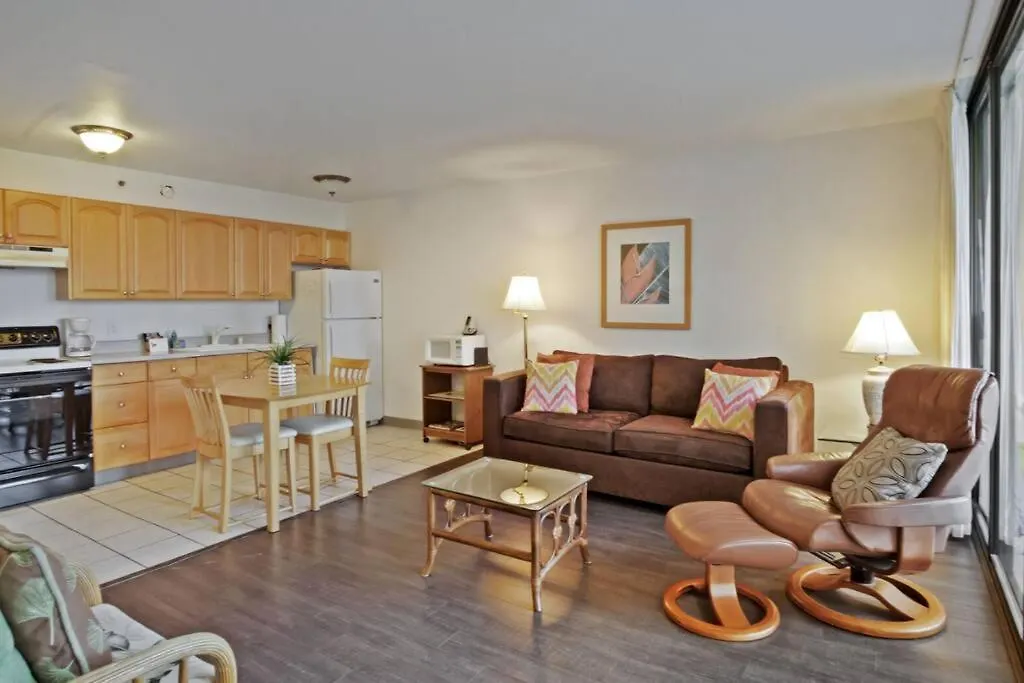 Rec Deck Suite, 1 Bed Condo + Free Parking Honolulu Apartment