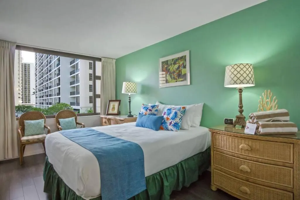 Rec Deck Suite, 1 Bed Condo + Free Parking Honolulu 0*,  United States